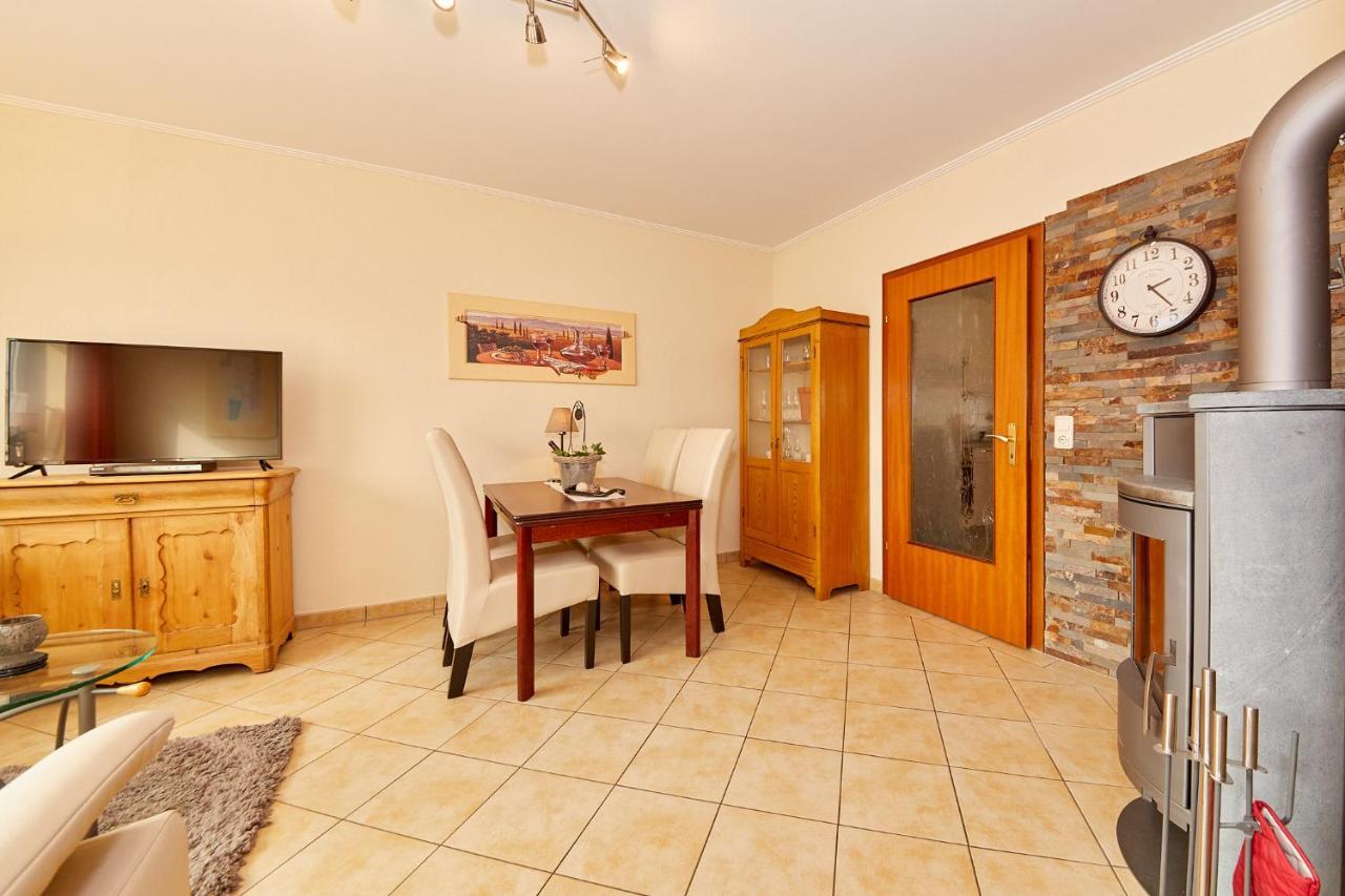 Ferienwohnung-Vinothek Keifer Kinheim מראה חיצוני תמונה